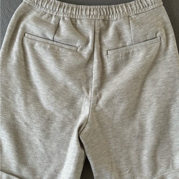 Zara Men's Athletic Confort Drawstring Beige/ Gray Shorts Size Small - Picture 3 of 4